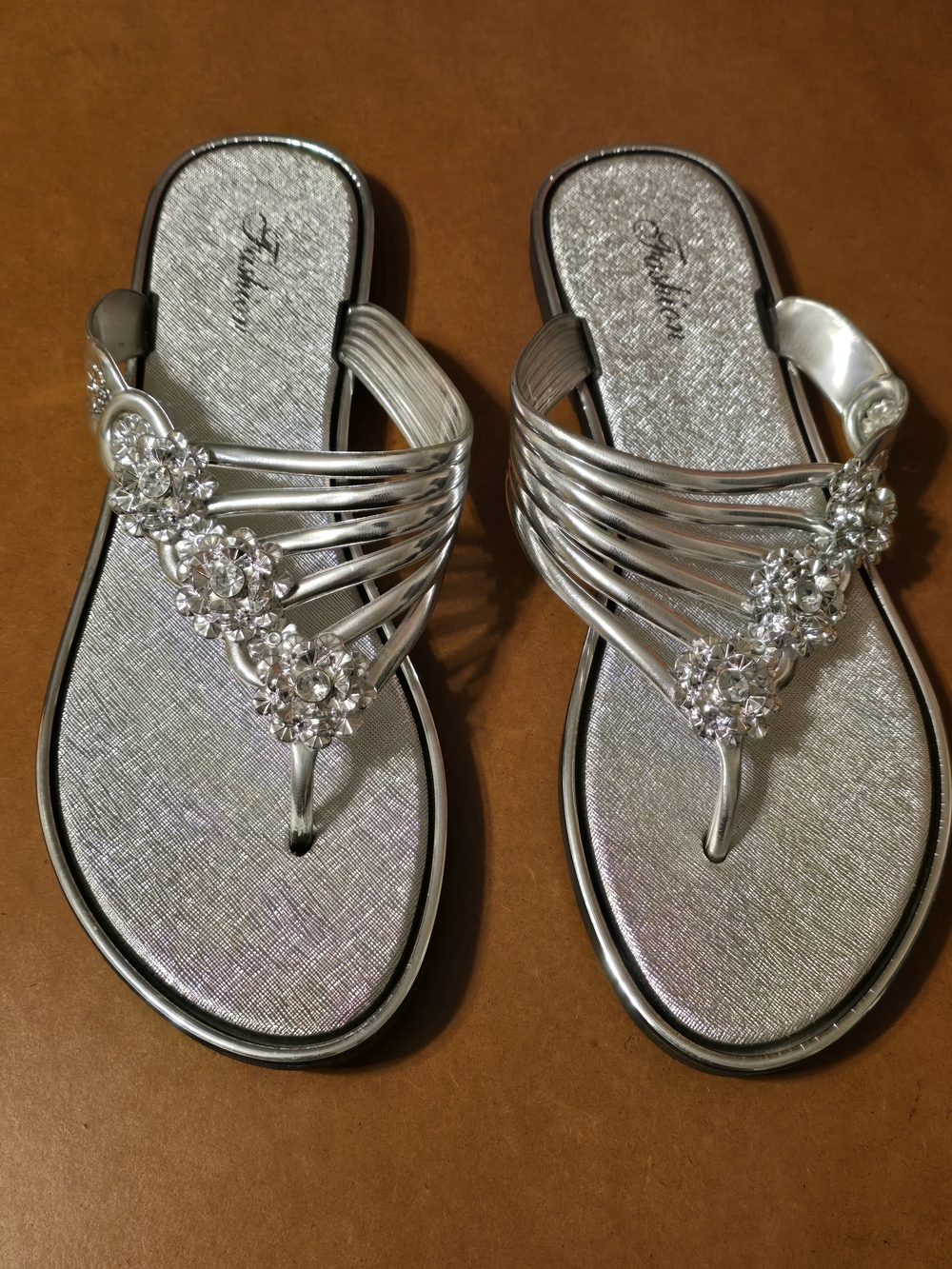 Women’s Silver Jeweled Slide Sandals - Elegant Rhinestone Detail
